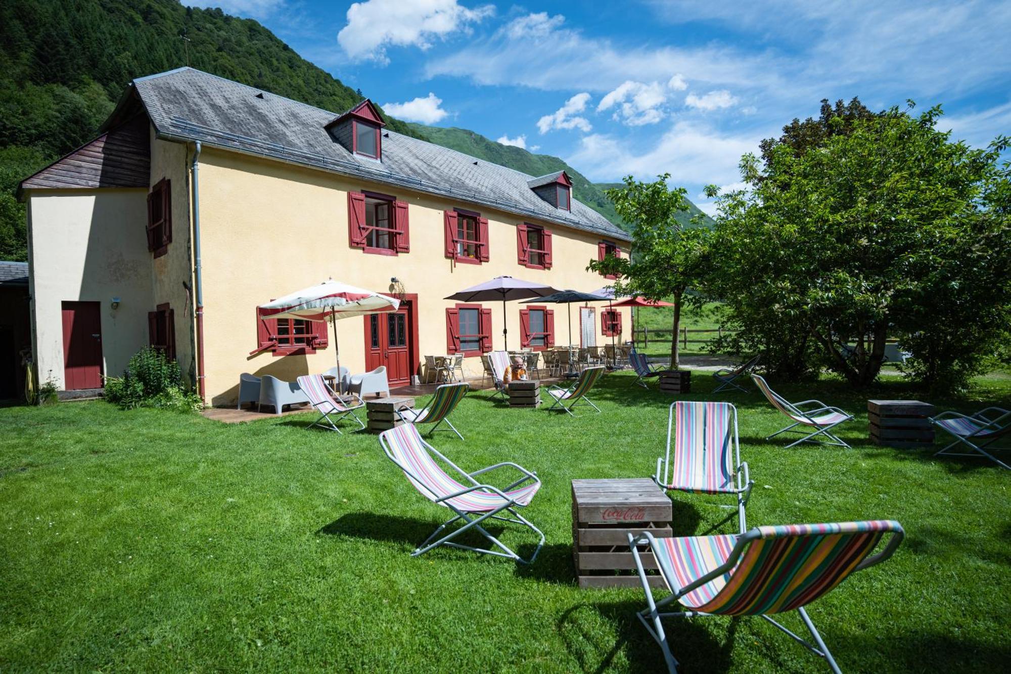 Gite Auberge Les Cascades Ла-Монжі Екстер'єр фото